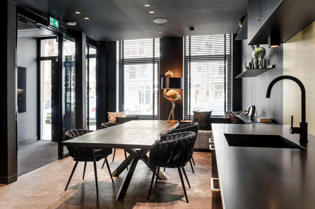 Le Petit Marin Boutique Hotel