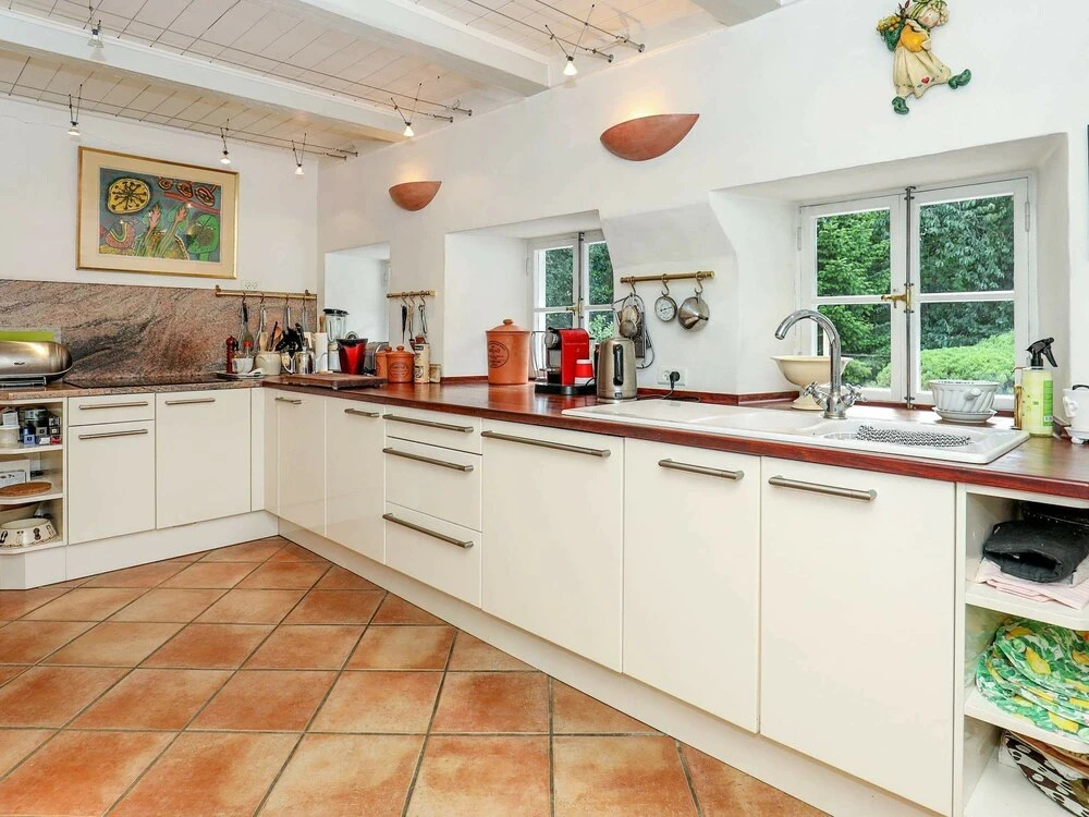 Rustic Holiday Home in Hovedstaden With Whirlpool