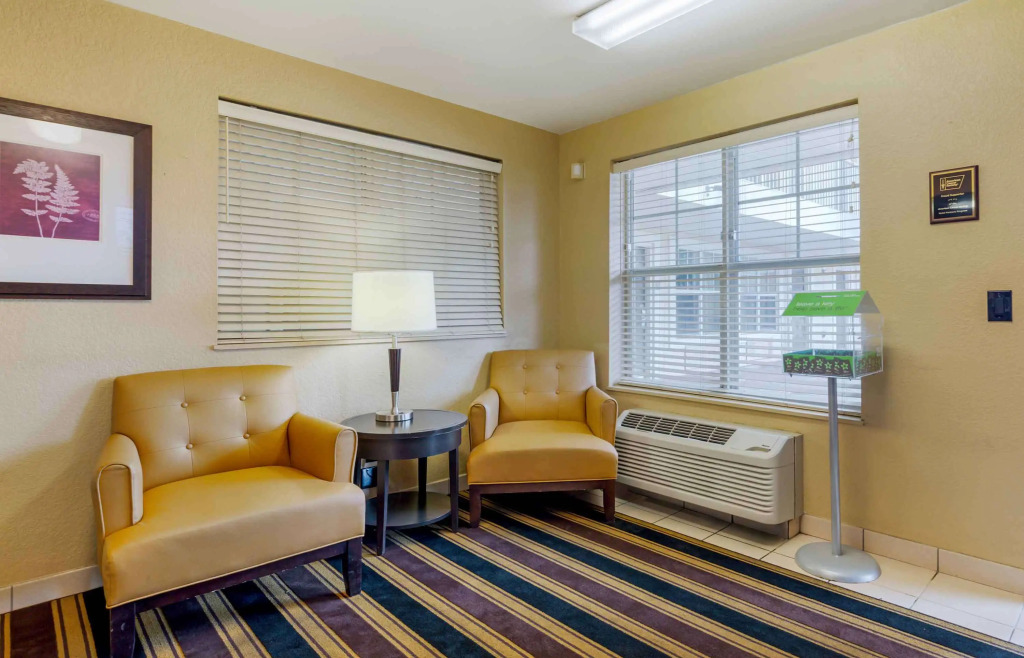 Extended Stay America Suites - Fort Lauderdale - Cypress Creek - Andrews Ave