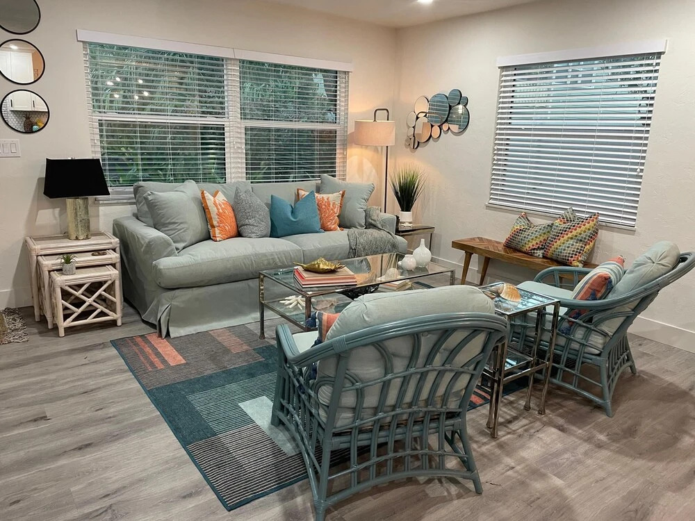 Pineapple Bungalow