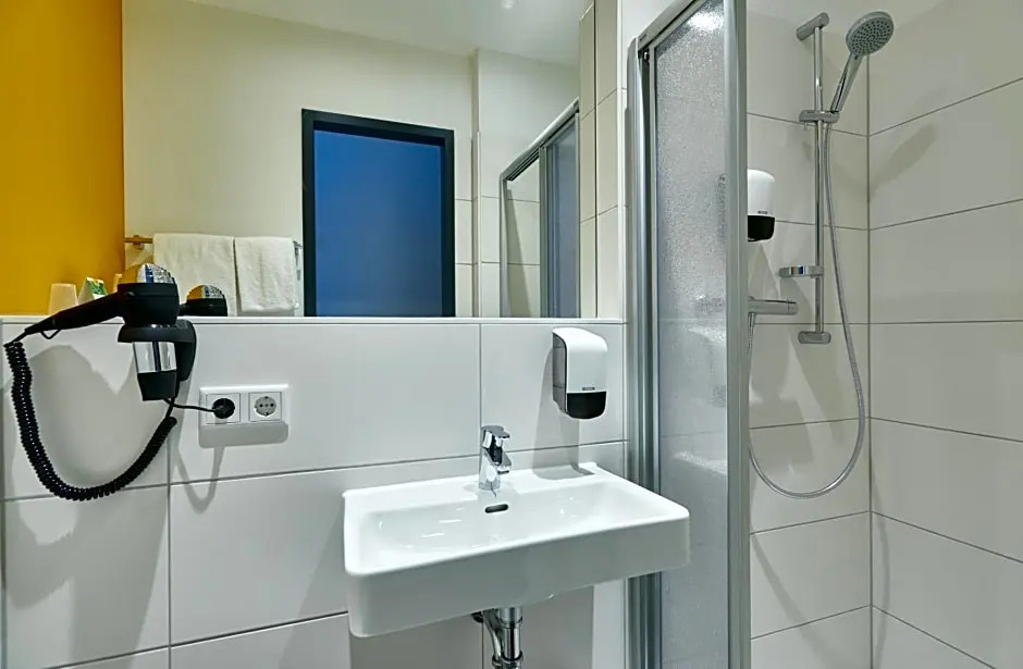 McDreams Hotel Wuppertal City