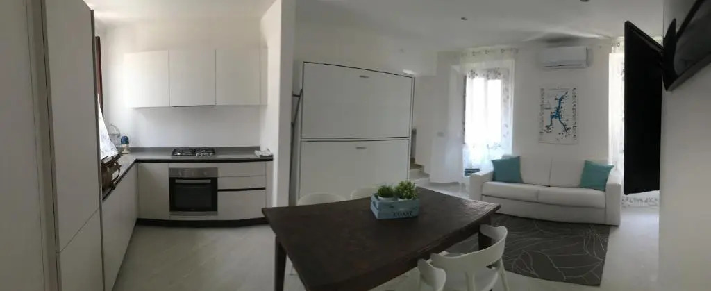 JULES PLACE