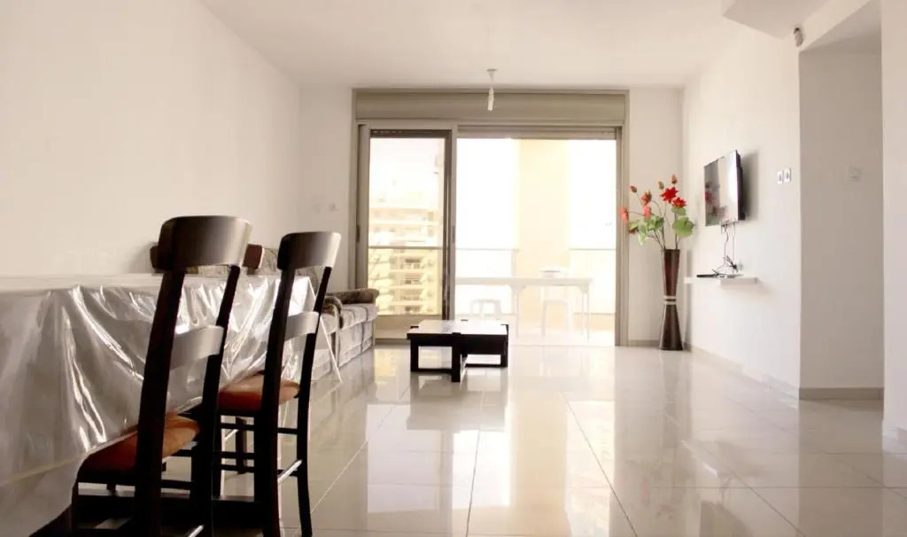 Keren's Sea View Apartment