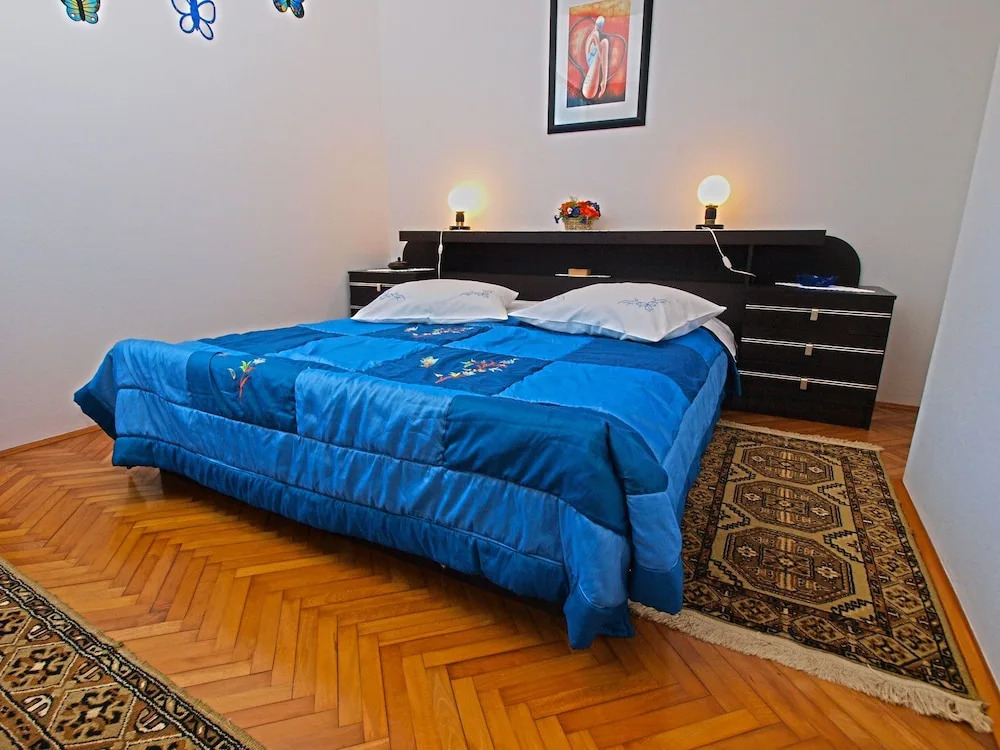 Apartment 531