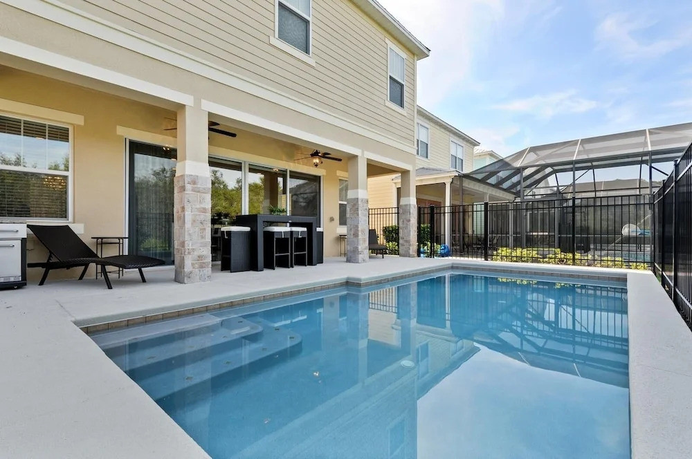 Rvh_507r Contempo Landing 6 Bedroom Home