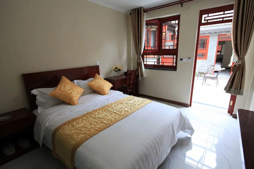 Zhantan Courtyard Hotel