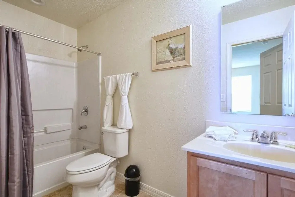 Compass Bay- 4 Bedroom Townhome - 1954CY 4 Townhouse by RedAwning