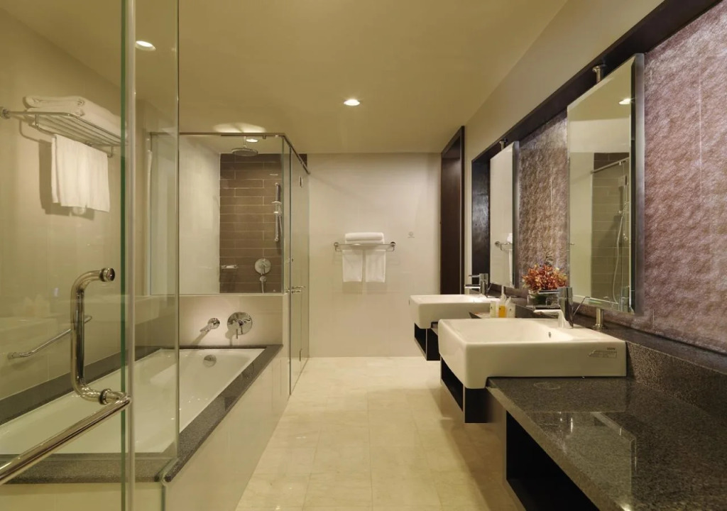 Micasa All Suites Hotel