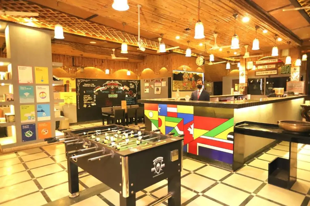 Hotel Hari Piorko Grand - 2 Min from New Delhi Railway Station
