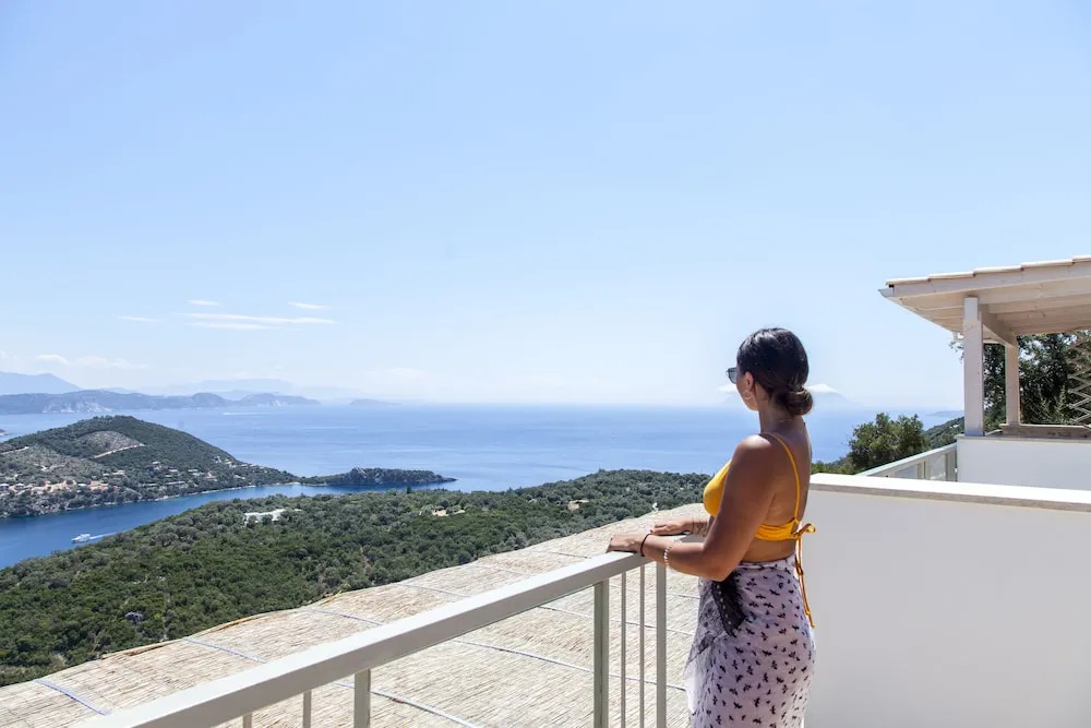 VILLAS MIRO - Luxury Villas with Direct Sea Access for 14 people