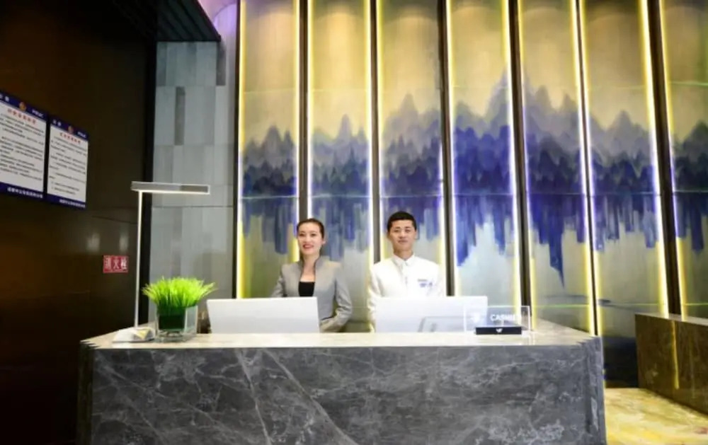 Rezen Minwoo Hotel (Twin Towers Global Center)