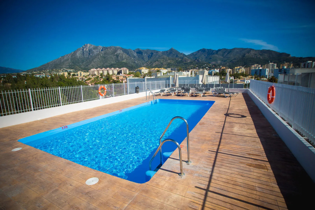 Ona Marbella Inn