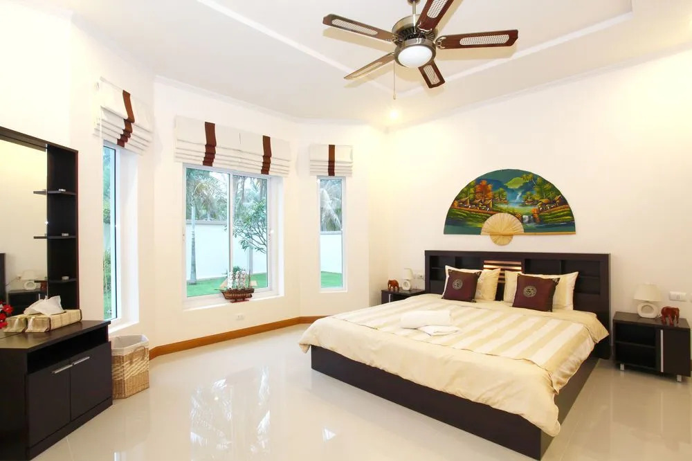 The Chase & Foxlea Villas