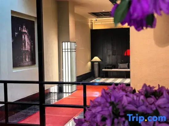 The arcade old street·good trip·GU Hotel
