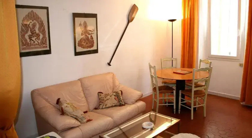 Karolina Properties - Misericorde Appartements
