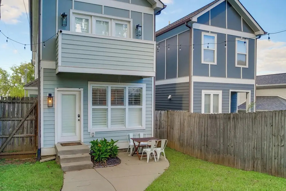 Walk to 12 South: Getaway w/ Outdoor Dining!