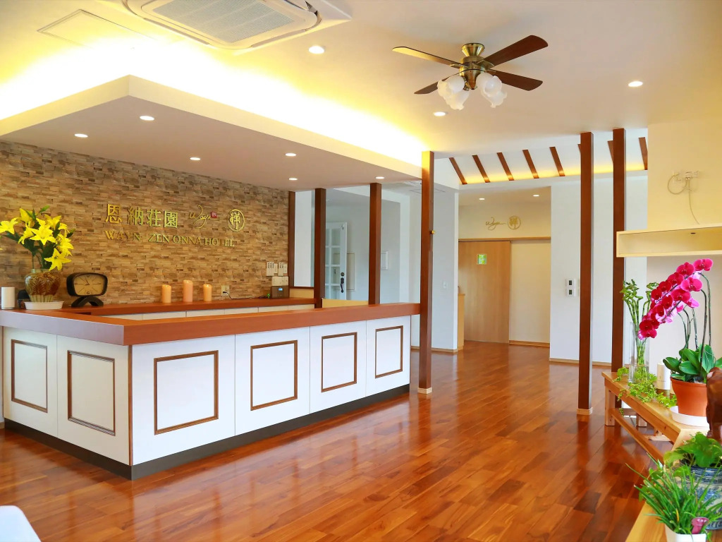Wayn-Zen Onna Hotel