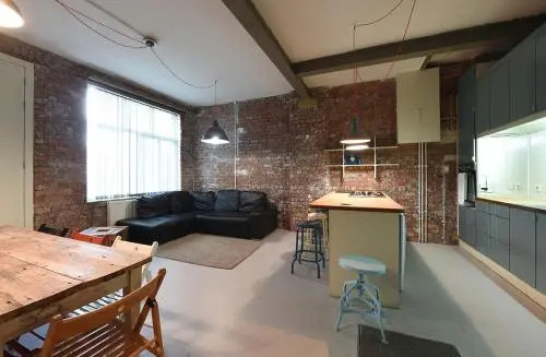 Mason Street Apartment Sleeps 16