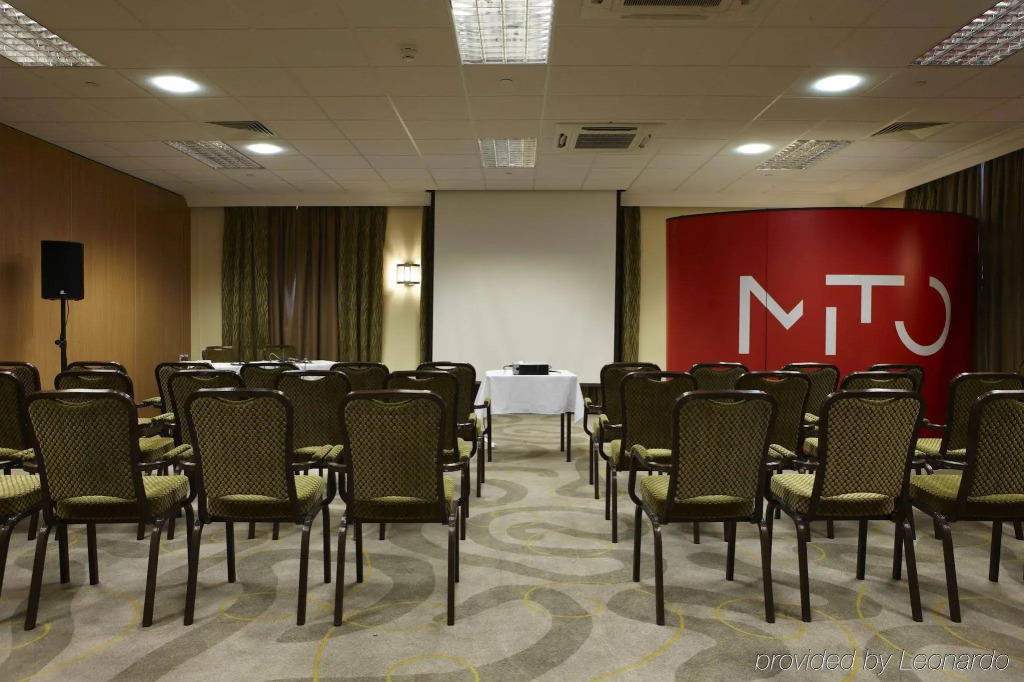 Holiday Inn Kenilworth - Warwick by IHG