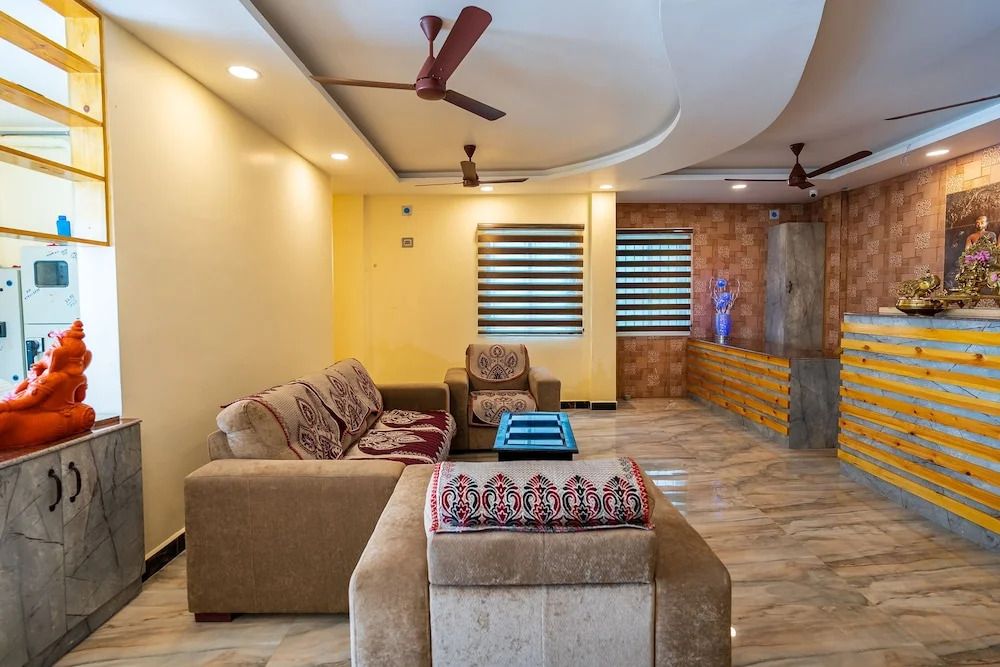 Sunlux Grand Residency