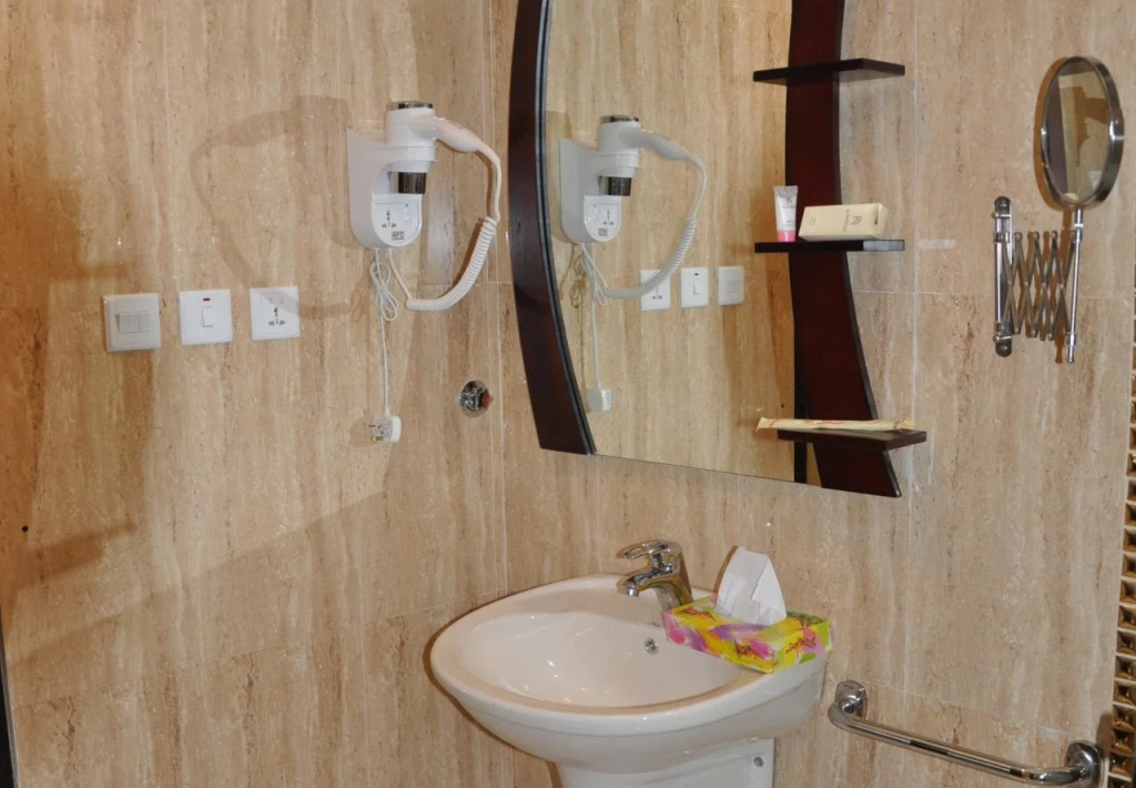 OYO 588 Sho’ab Jeddah Suites
