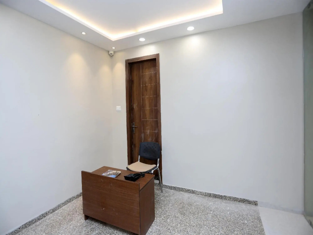 OYO 18890 Hotel City Inn