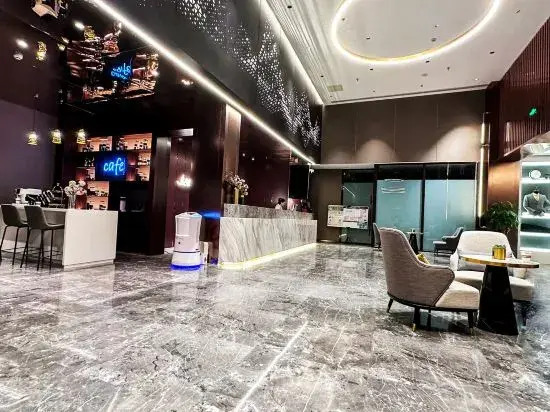 Homeinn Plus Hotel (Hohhot Railway Station)