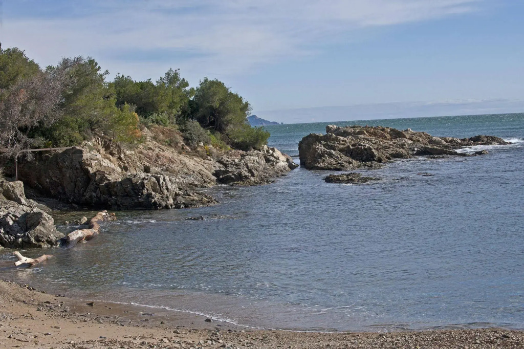 Отель Les Calanques