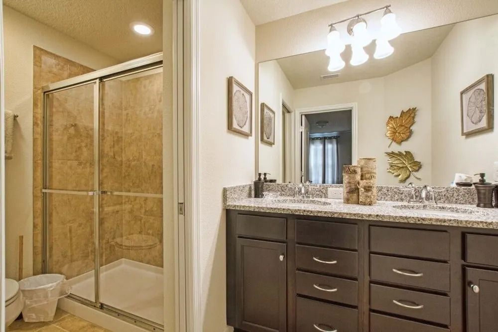 Windsor at Westside-7 Bedrooms House w/pool-3712WW