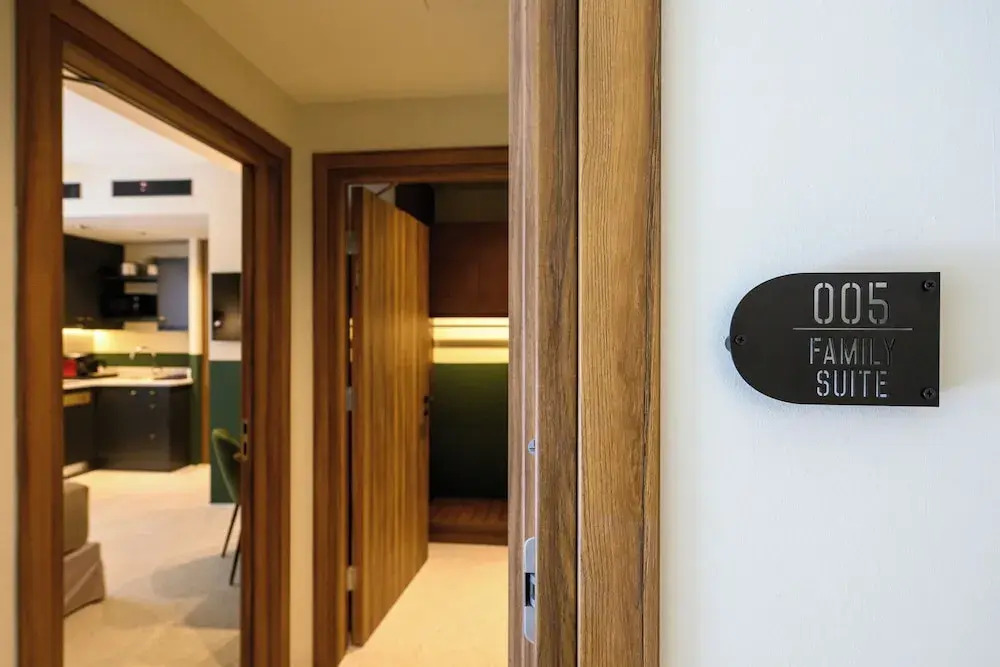Evripidou 7 - Kalamata Mediterranean Suites