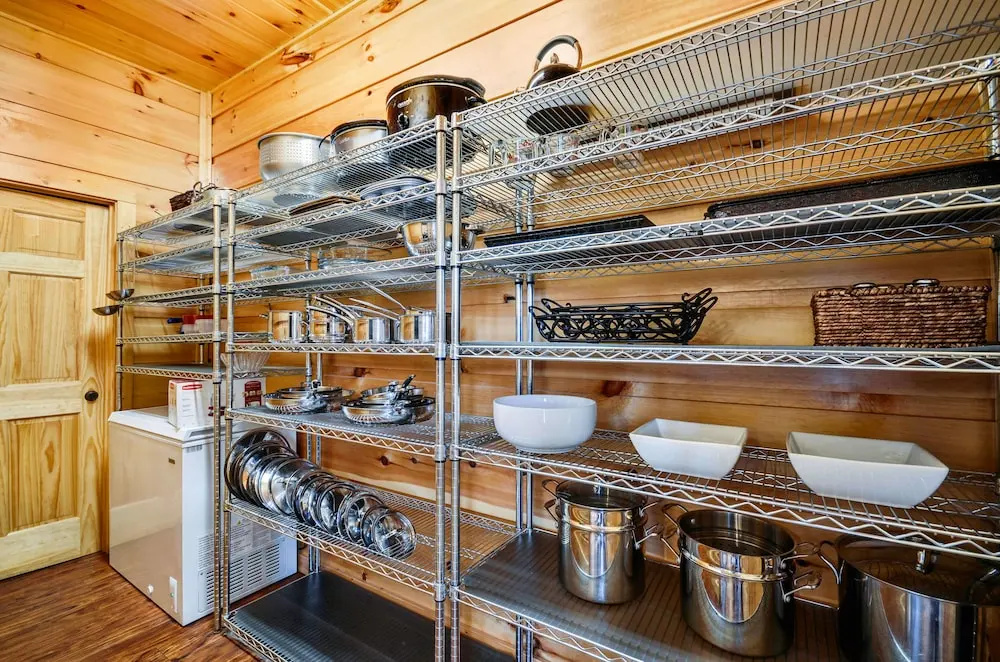 Foxwood Mansion - Fourteen Bedroom Cabin