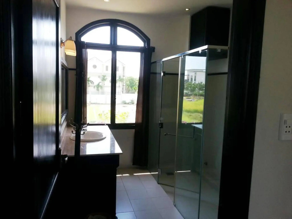 Hamilton Oceanview Villa