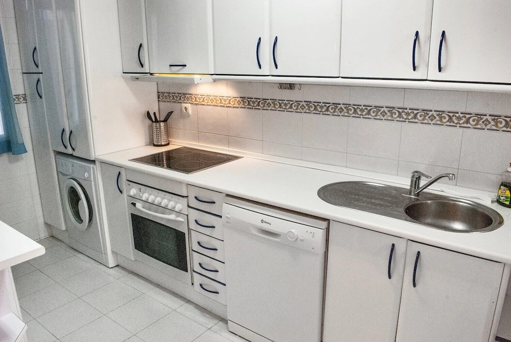 2BR Apartment in Calahonda Near the Beach Ref 91