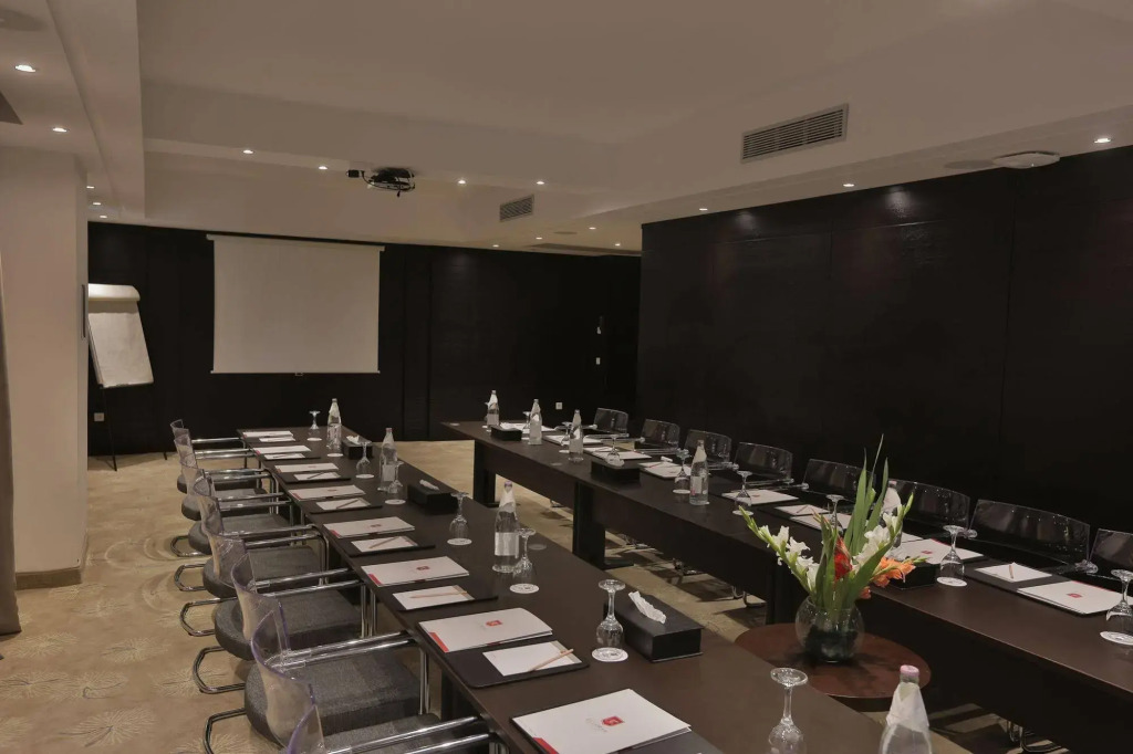 Le Corail Suites Hotel