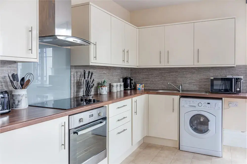 Worcester City Centre Apartment - 2 Bedrooms