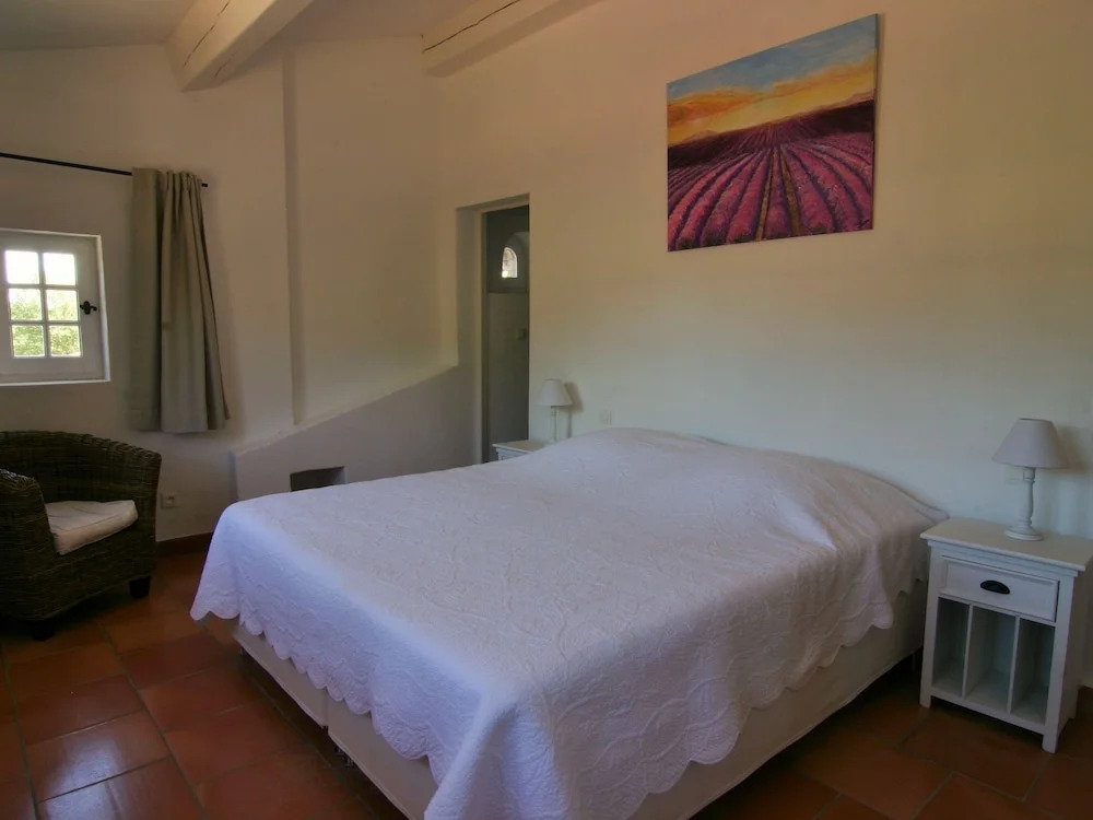 Beautiful House With Dishwasher Near the Popular St. Maxime