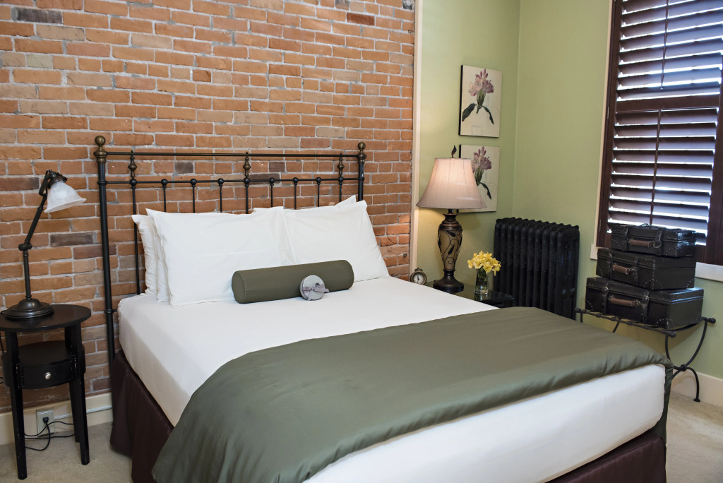 Chamberlin Inn