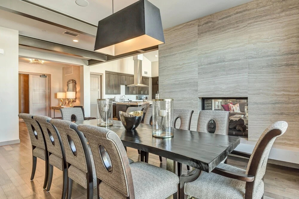 Gorgeous Five Bedroom Penthouse in the Heart of Park City 5 Apartment Hotel by RedAwning