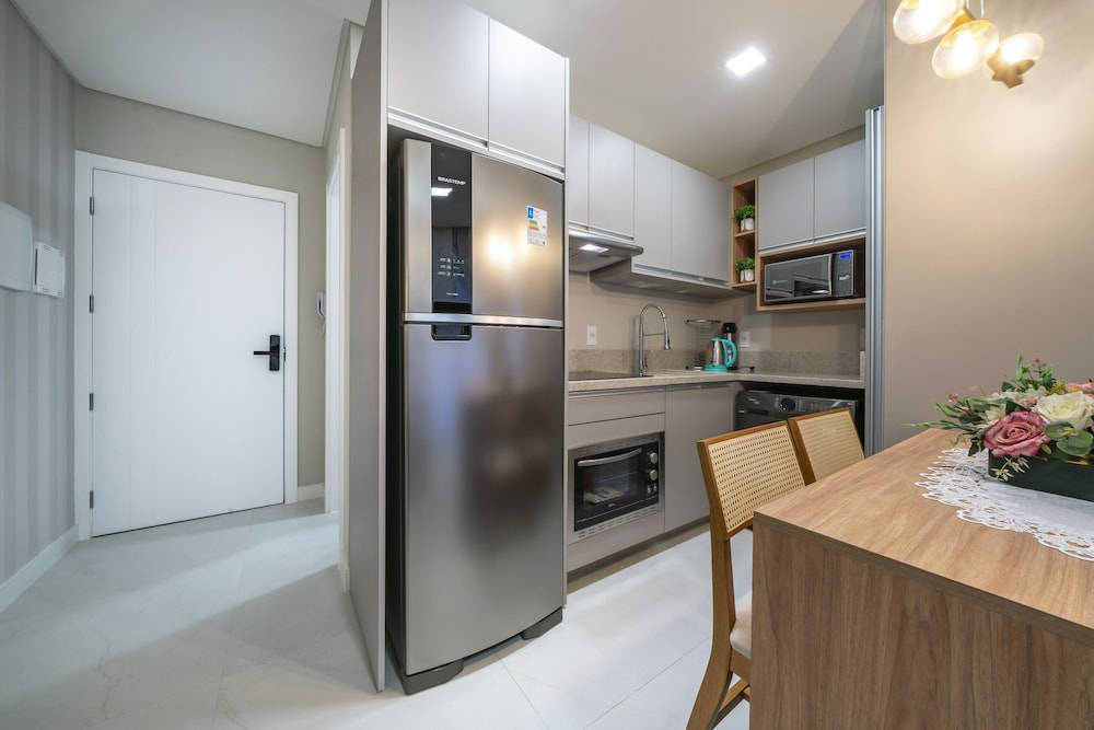 1034 - Apartamento com piscina apto 104