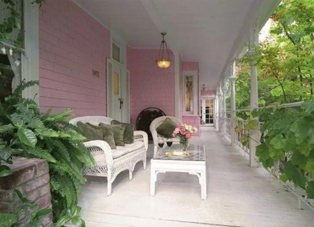 The Pink Mansion