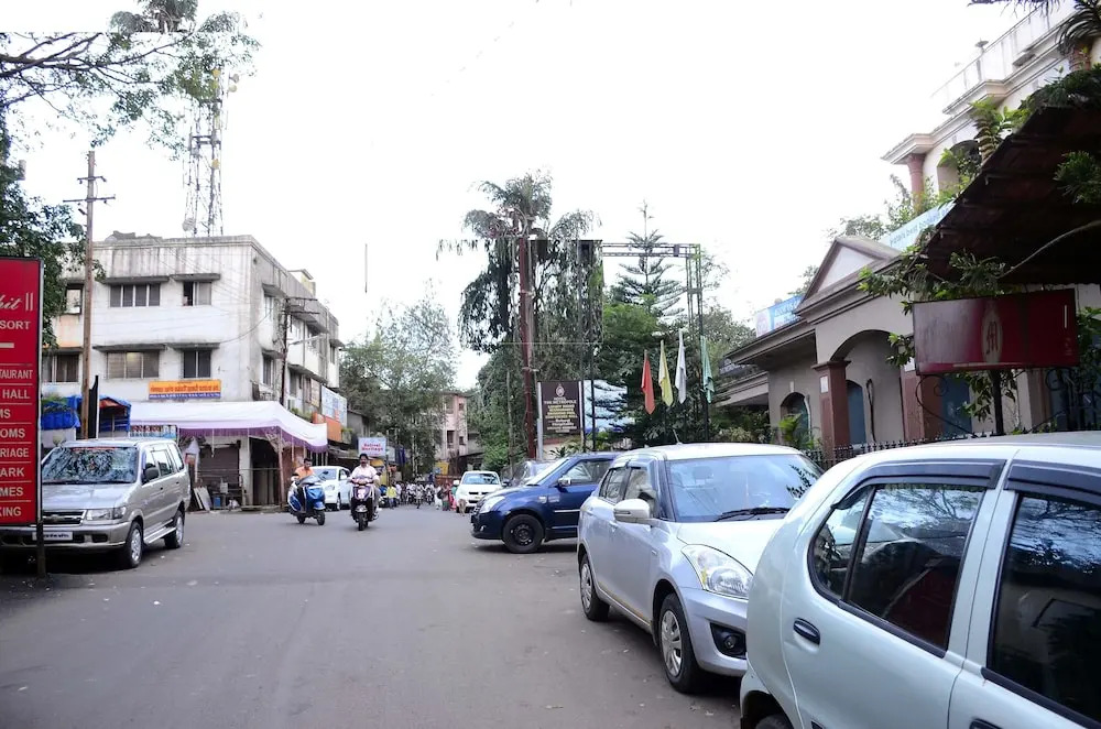 Lions Den Resort Lonavala