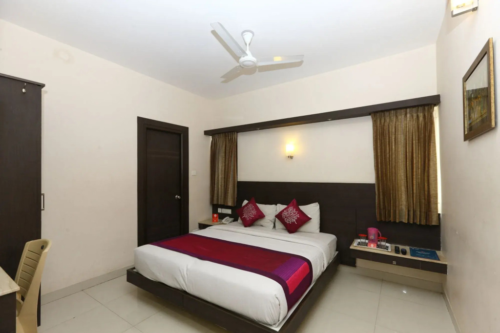 Akil Residency by OYO Rooms