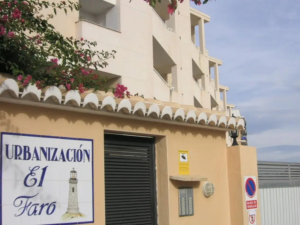 El Faro 11