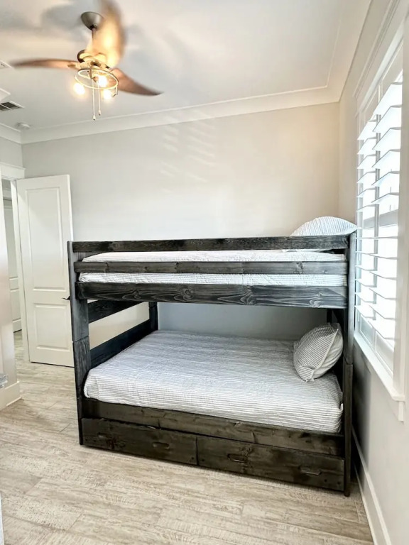 Casamigos 6 Bedroom Home by RedAwning