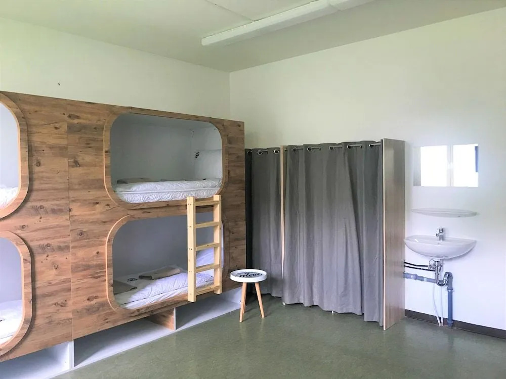 1st Motel Hostel  Monteurhotel