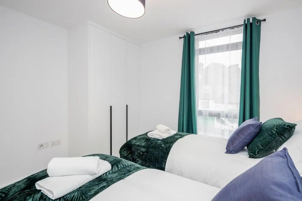 Watford Cassio Luxury - Modernview Serviced Accommodation