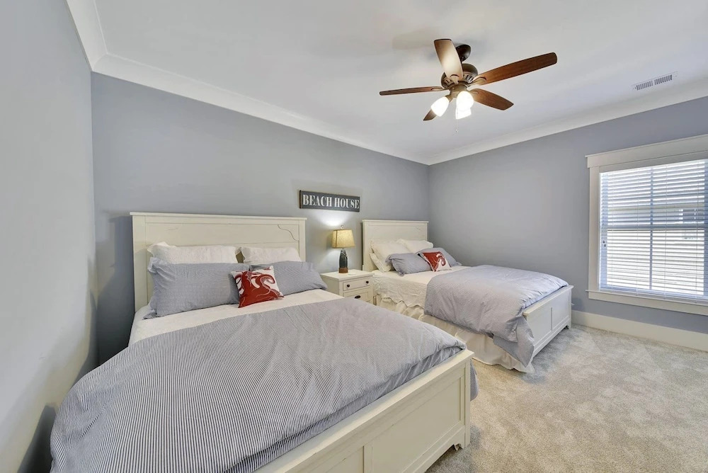 Sand Dollar 19