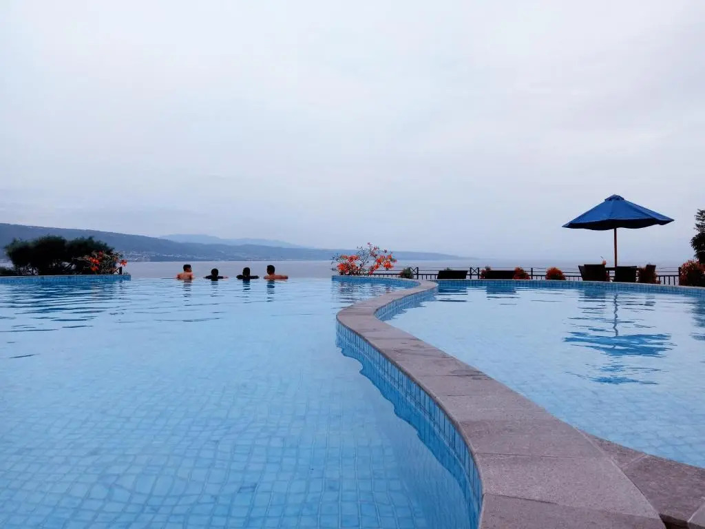Hotel Santika Luwuk - Sulawesi Tengah
