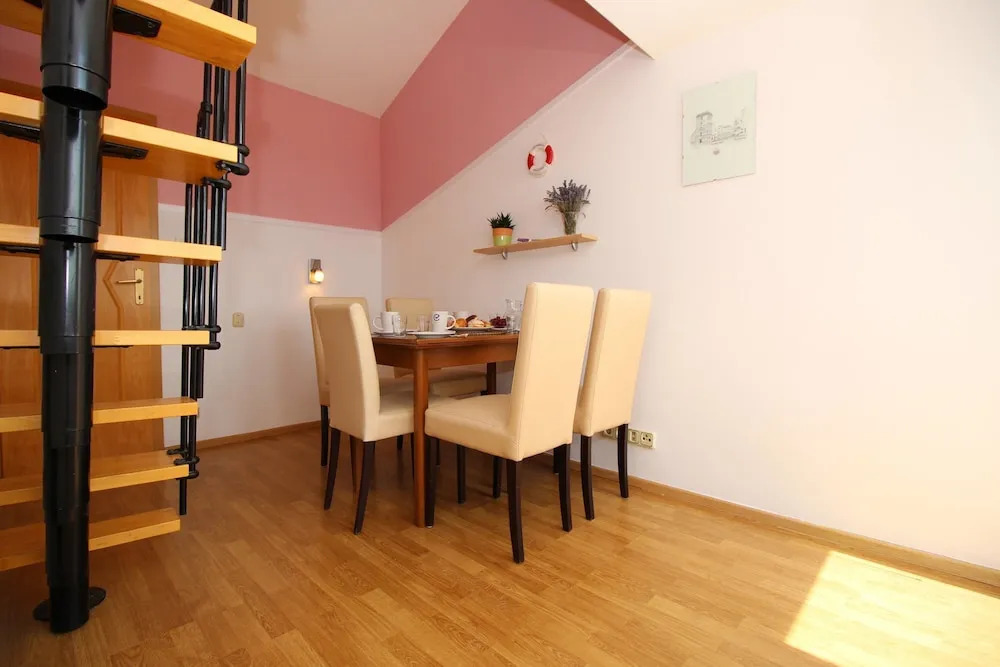 Apartments Ivona 6