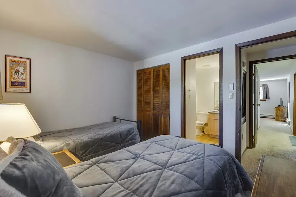 Winter Park Condo w/ Pool ~ 3 Mi to Ski Resort